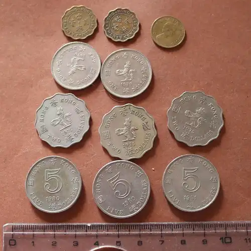11 tolle alte Geldmünzen Hong Kong Dollar und andere Hong Kong