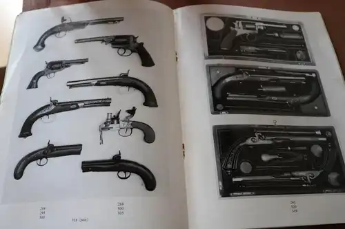 toller alter Auktionskatalog Sothebys 1977 Antique & Modern Firearms Armour Edge