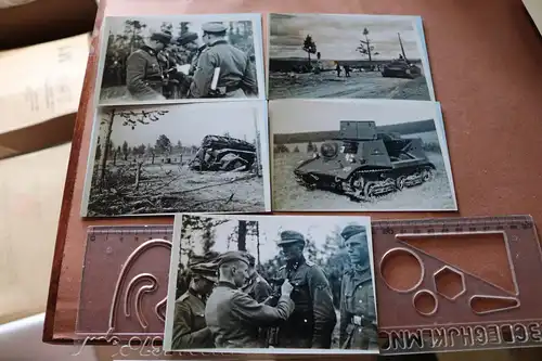 fünf Repro-Fotos - Soldaten und Panzer - abfotografierte Fotos