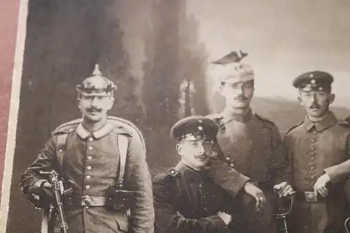 tolles altes Kabinettfoto - Gruppenfoto - ein Soldat reinretuschiert ? Leipzig