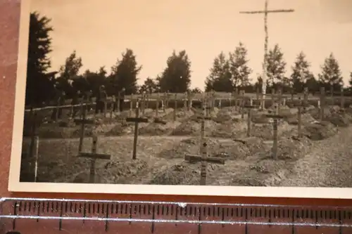 altes Foto -Soldatenfriedhof - Ort ??? 