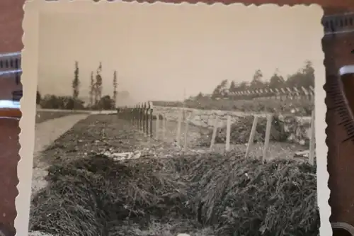 altes Foto  Soldatenfriedhof, Beisetzung - Ort ??