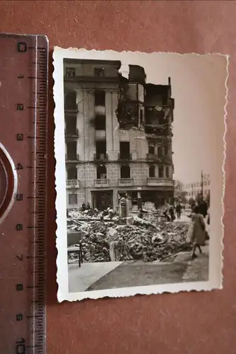 altes Foto  zerstörte Stadt - Belgrad 
