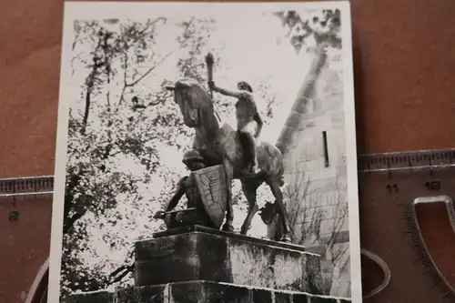 tolles altes Foto -Bronzeskulptur Veste Coburg -  30-50er Jahre ?