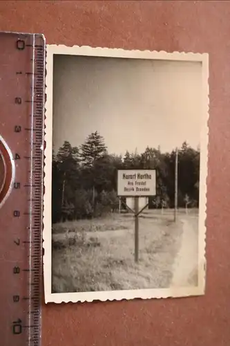 tolles altes Foto - altes  Ortsschild  Kurort Hortha - Bezirk Dresden