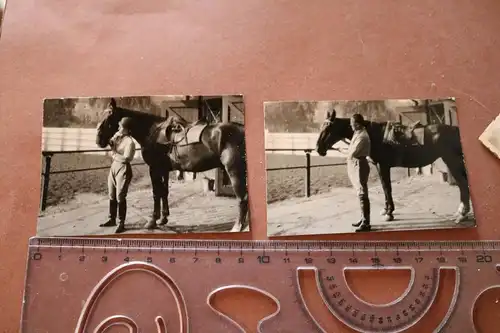 zwei tolle alte Fotos - Frau und Mann mit Pferd 
