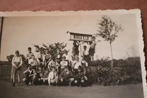 tolles altes Foto - Schulausflug ? Knabenschule ? - Ortsschild  ? Borgfeld