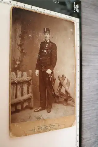 tolles altes Foto Kabinettfoto  Portrait eines Soldaten - Berndorf Österreich 