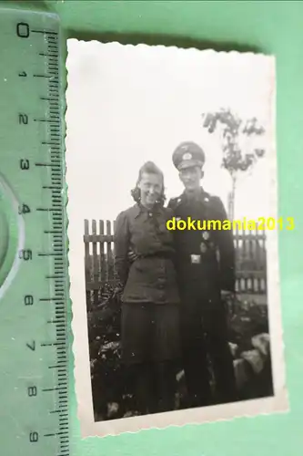 tolles altes Foto - Panzermann mit Frau - EK I, Panzerkampfabzeichen, Ordenspang