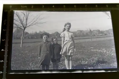tolles altes Negativ - Kinder  - Geschwister ?? 