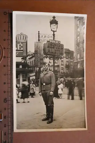 tolles altes Foto - Portrait eines Soldaten in Belgien ??? Niederlande ???