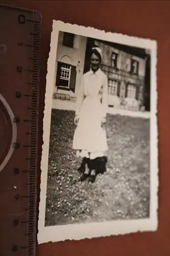 tolles altes Foto - Krankenschwester - 30-40er Jahre 