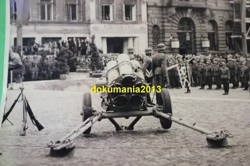 tolles altes Foto - Nebelwerfer - Einheit - Leipzig ??? Deutsche Bank - Repro