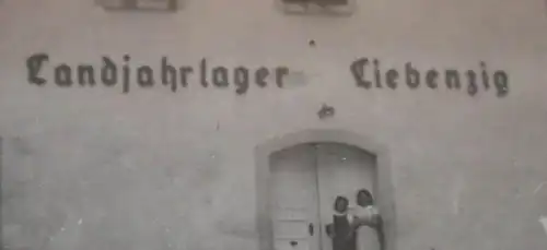 zwei tolle alte Fotos - Landjahrlager Liebenzig Schlesien 1940