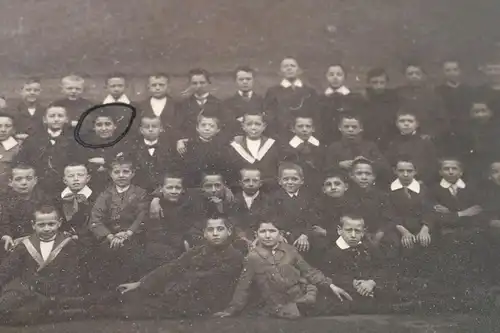 tolles altes Foto  Knabenschule ? Schüler ? 1912