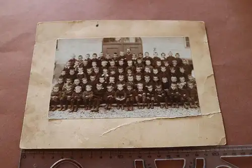 tolles altes Foto  Knabenschule ? Schüler ? 1880-1910 ?