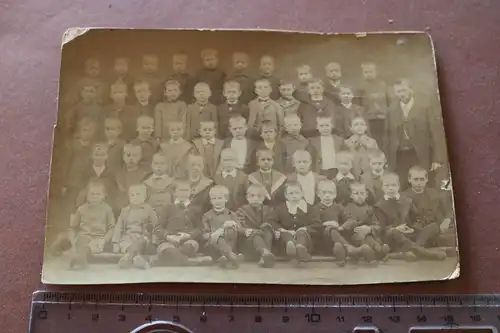 tolles altes Foto  Knabenschule ? Schüler ? 1880-1910 ? (2)