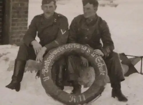 drei tolle alte Fotos - Soldat Luftwaffe - U-Bootabwehrverband S.U-Schule  ??