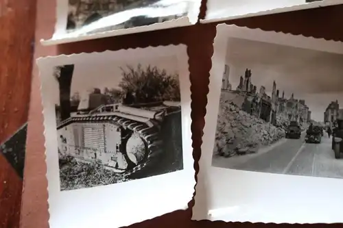 acht alte Fotos eines Soldaten , Frankreich, zerst. Panzer , Zerstörtes Tours