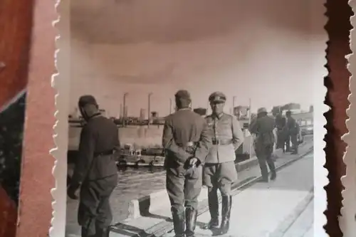 sieben alte Fotos eines Soldaten , Frankreich ???