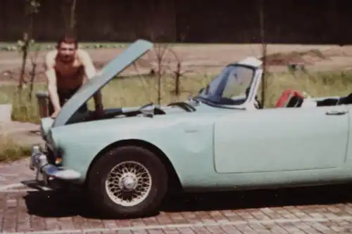 tolles altes Foto - Oldtimer Sunbeam Alpine ???  70er Jahre ?