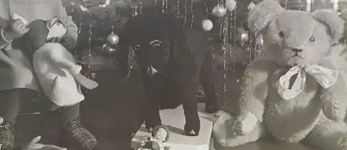 tolles altes Glasnegativ - kleines Mädchen Weihnachtsbaum - Geschenke Teddybär