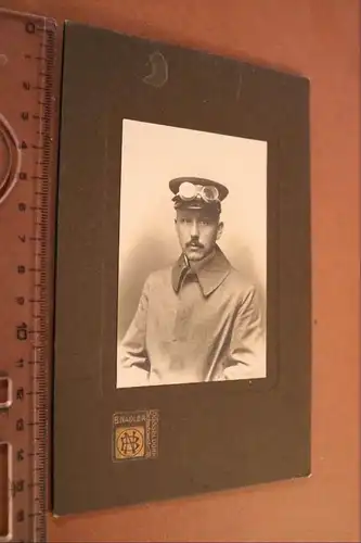 tolles altes Kabinettfoto - Portrait eines Mannes mit Schutzbrille - Düsseldorf
