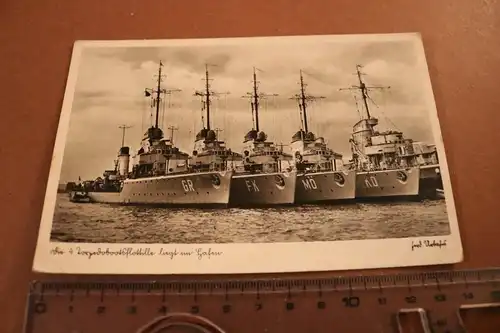 tolle alte Karte - 4. Torpedobootflottille liegt im Hafen -  1942