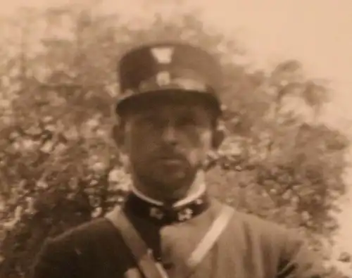 tolles altes Foto - Postbote, Briefträger , unbekannte Uniform ?? 