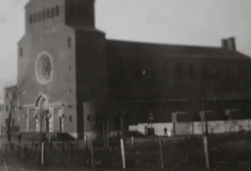 zwei tolle alte Fotos - Christ-König Kirche Bochum 30er Jahre Ende des Bau´s