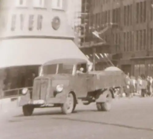 tolles altes Negativ  Strassenbahn Oldtimer Hannover, Georg- Ecke Schillerstraß