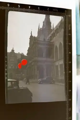 tolles altes Negativ großes Gebäude - Rathaus ??? Fahnen - 30-40er Jahre 