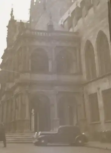 tolles altes Negativ großes Gebäude - Rathaus ??? Fahnen - 30-40er Jahre 