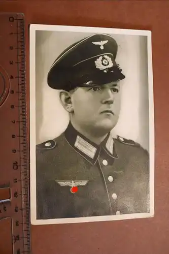 tolles altes Foto - Portrait  eines Soldaten mit Schirmmütze  Schwabach