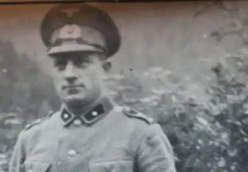 tolles altes Foto - Portrait eines Soldaten Beamter ? unb. Kragenspiegel ??