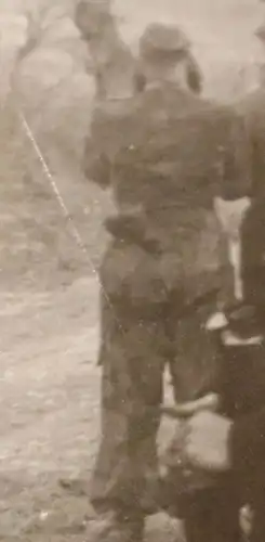 zwei alte Fotos - Pz.Hauptm.  und andere Offiziere - DKiG 
