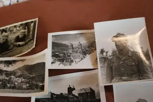 15 tolle alte Fotos  eines Soldaten - Frankreich, Briançon 1945 - DKiG Träger, 