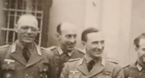 15 tolle alte Fotos  eines Soldaten - Frankreich, Briançon 1945 - DKiG Träger, 