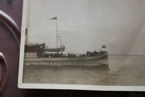 tolles altes Foto Fahrgastschiff Direktor Ehmcke