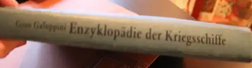 tolles altes Buch - Enzyklopädie der Kriegsschiffe Galuppini 1983