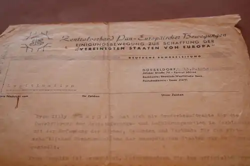 altes  Blatt Legitimation - Zentralverband Pan-Europäischer Bewegungen 1950 ?