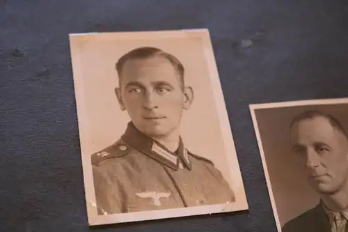 zwei tolle alte Alben - Fussballmannschaft, Familie , Soldaten usw- 185 Fotos