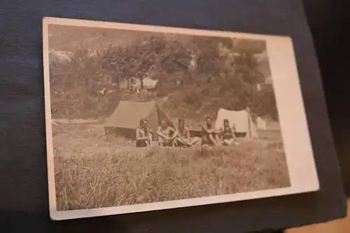 zwei tolle alte Alben - Fussballmannschaft, Familie , Soldaten usw- 185 Fotos