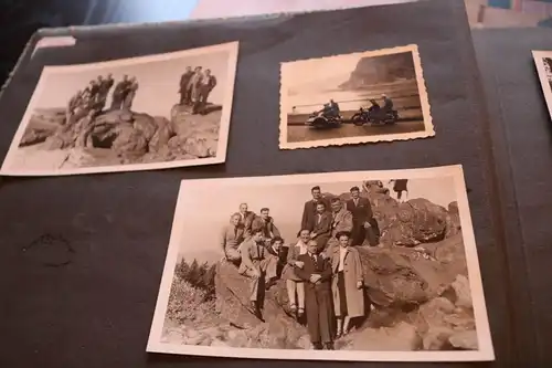 zwei tolle alte Alben - Fussballmannschaft, Familie , Soldaten usw- 185 Fotos