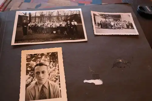 zwei tolle alte Alben - Fussballmannschaft, Familie , Soldaten usw- 185 Fotos