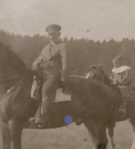 zwei tolle alte Glasnegative - Schüler, Kadetten ?? Pferde Reiter, Soldaten -