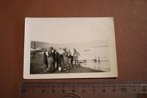 tolles altes Foto - Soldaten am See -  Afrika ?? DAK ?