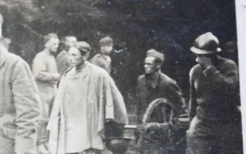 altes Foto - Kriegsgefangene Soldaten französische o. belgische ?  