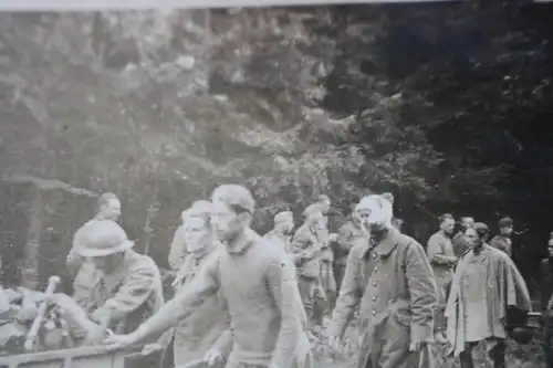 altes Foto - Kriegsgefangene Soldaten französische o. belgische ?  