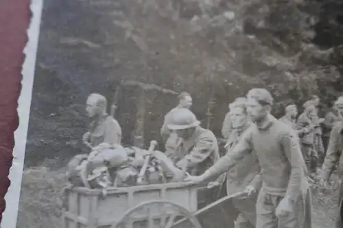 altes Foto - Kriegsgefangene Soldaten französische o. belgische ?  